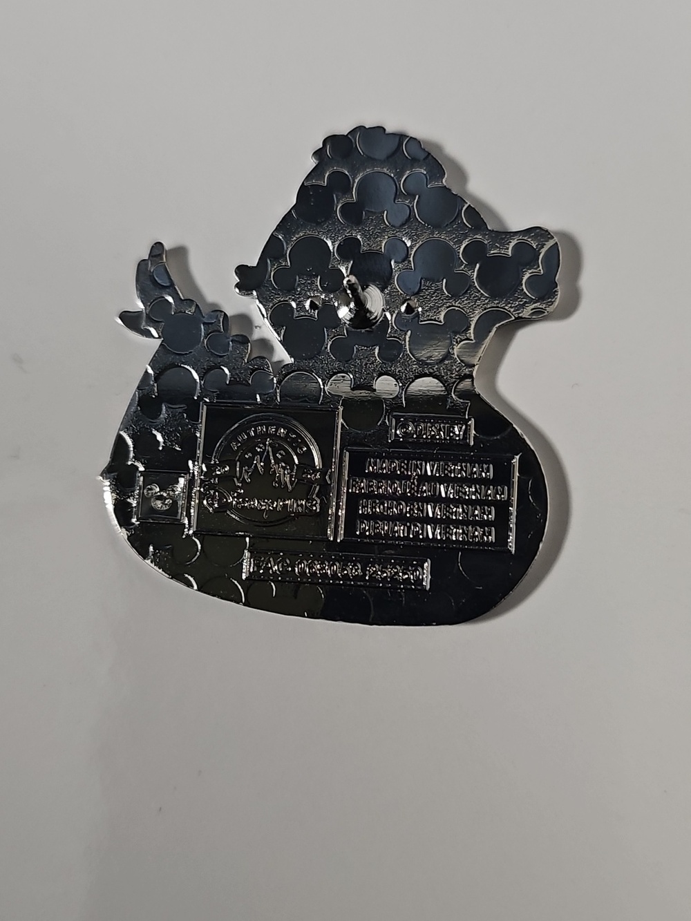 ( 3 For 33 )Ducks of Disney mystery pin series 2 - Elliot - Picture 2 of 4